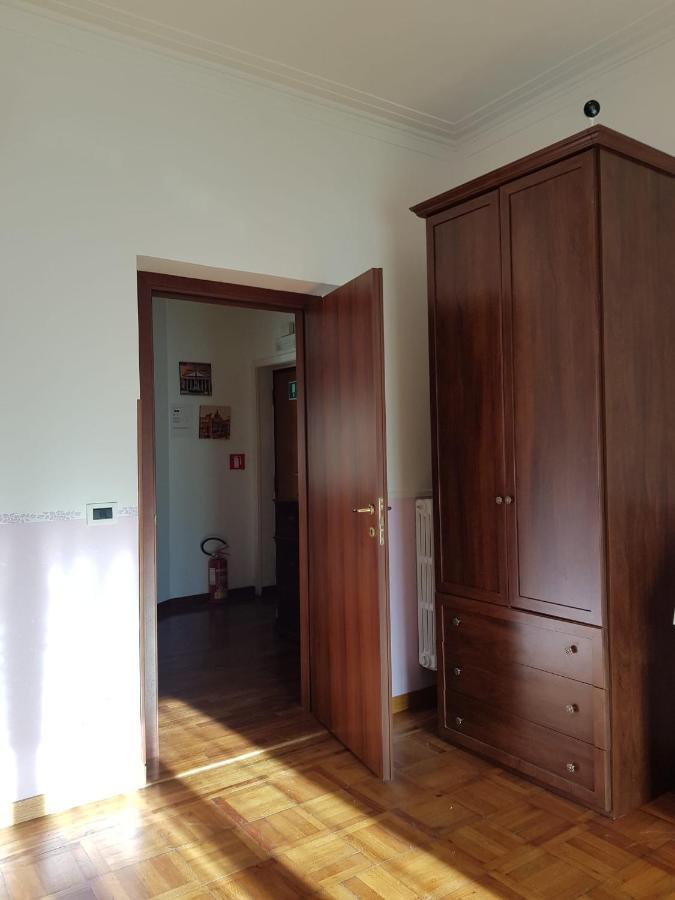 Rent Rooms Filomena E Francesca Rome Luaran gambar